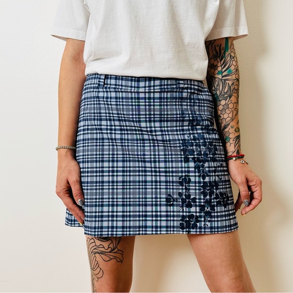 Nike Pants - Nike Disney Golf Dri-Fit Blue & White Plaid Skort Floral skirt Athletic